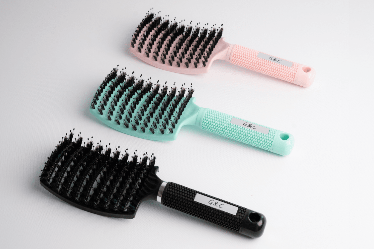 G&C Detangling Brush – professional hair tool by Gold Class G&C