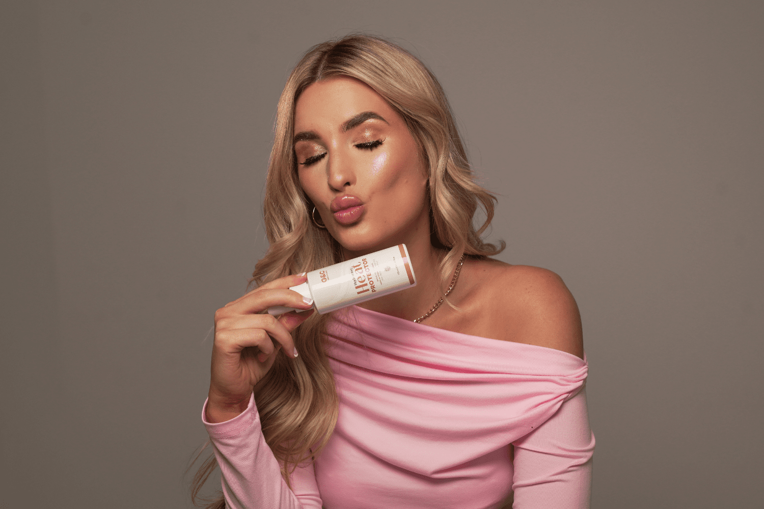 G&C Heat Protectant Spray – professional hair tool by Gold Class G&C